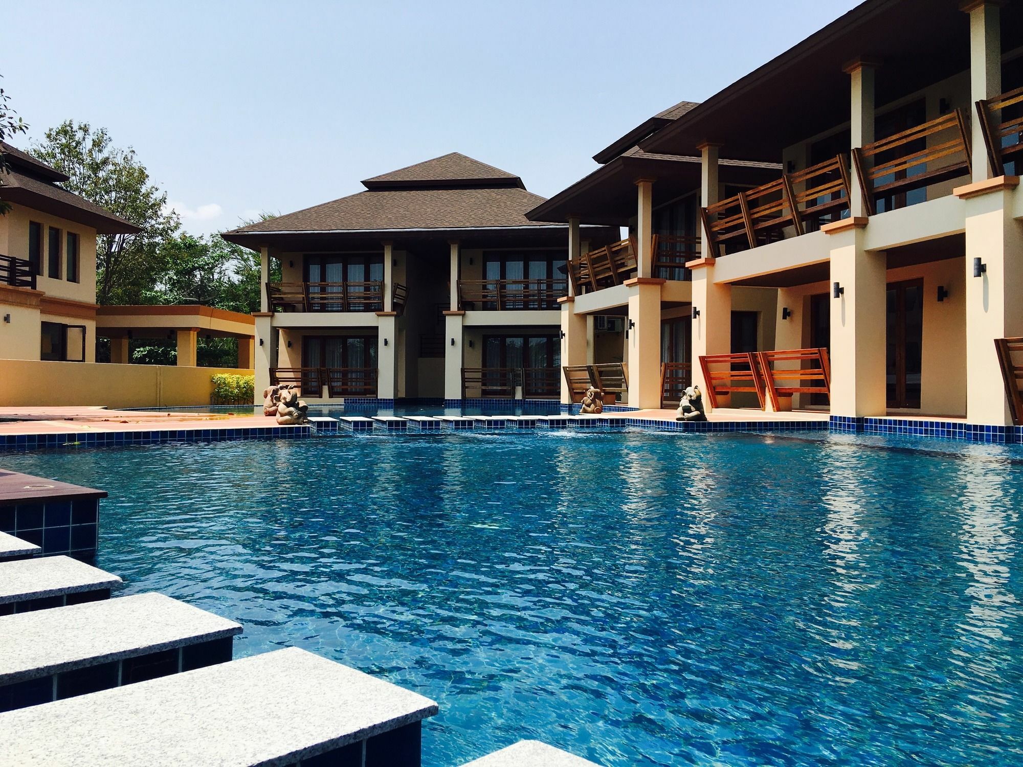 Elegancy Resort HHQ Exterior foto